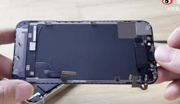 iPhone 12 mini Display