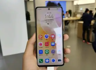 Huawei Nova 8