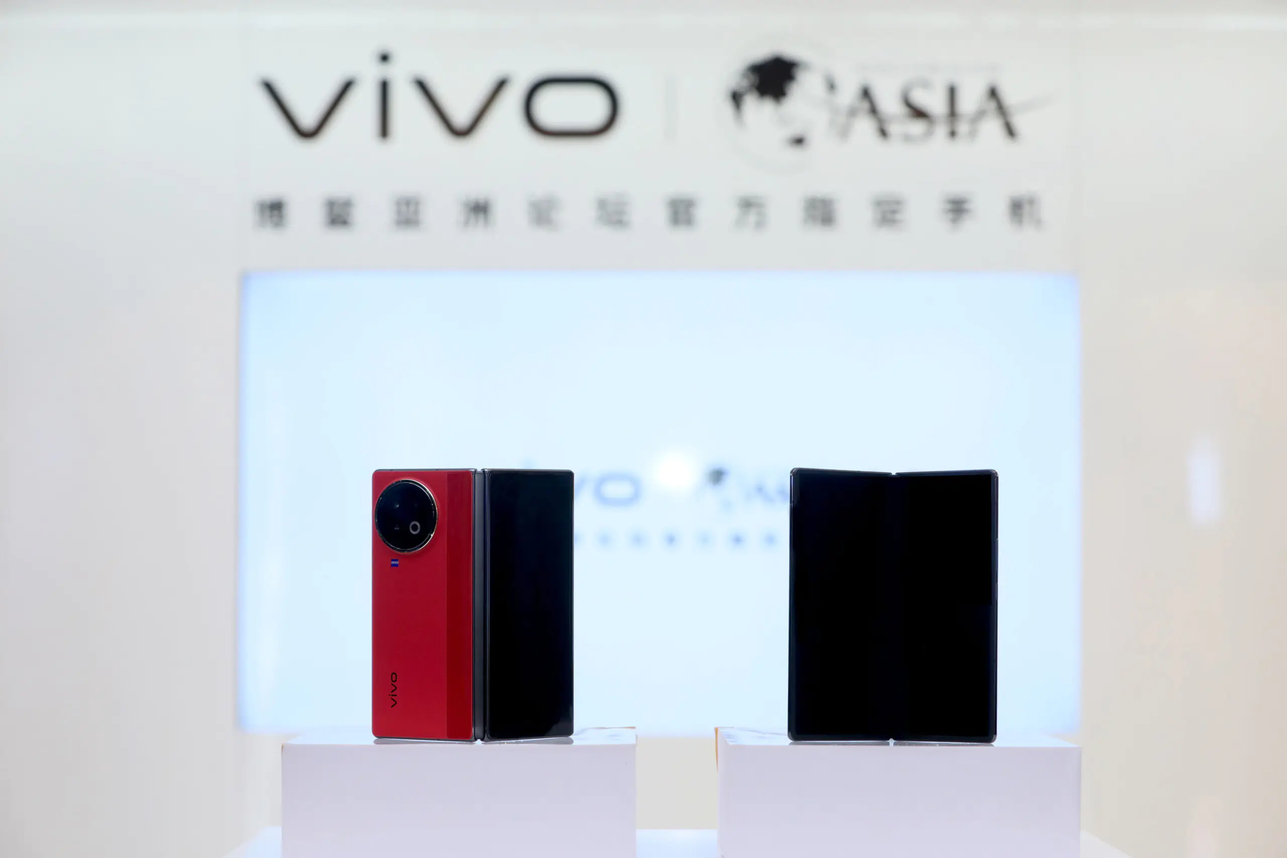 Vivo X Fold2 (2)